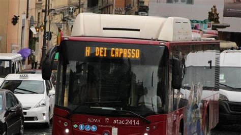 Biglietti Bus E Metro Roma Verso Laumento A Euro Da Napoli A