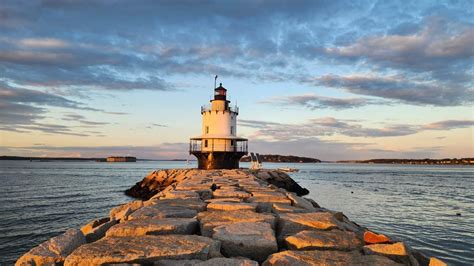 The 5 Most Beautiful Lighthouses in Portland, Maine - Adventuring Dreamers