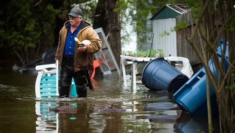 Thousands Evacuated As River Dams Break In Central Michigan