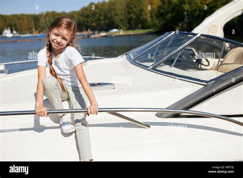 Cruise Ship Bikini Hi Res Stock Photography And Images Alamy