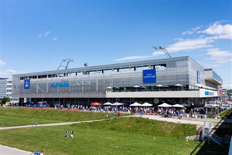 Em Public Viewing Am Hofmann Personal Stadion Fc Blau Wei Linz