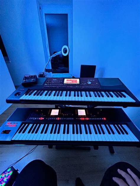 Korg pa700