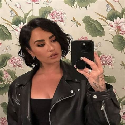 Who Is Demi Lovato S Fiance Jordan Jutes Lutes Everything About Him