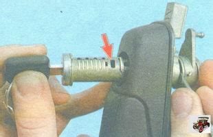 Снятие, установка, замена наружной ручки передней двери Лада Гранта ВАЗ ...