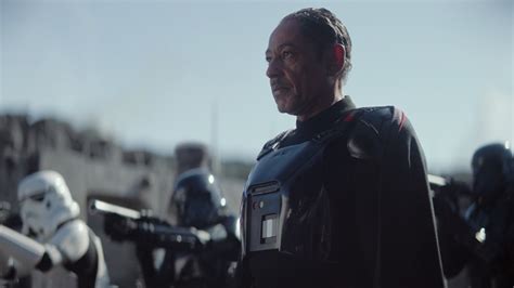 The Mandalorian Actor Giancarlo Esposito Teases Moff Gideon S