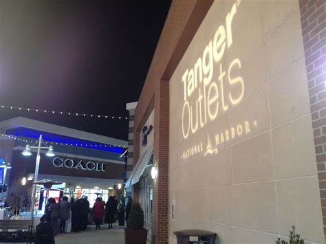 movies at tanger outlet 3