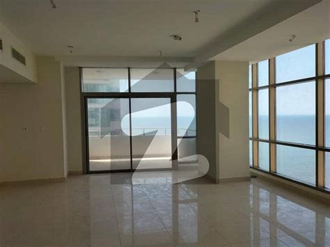 Available For Rent 4 Bedroom Seafront Apartment In Emaar Reef Tower