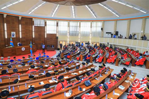 RDC Félix Tshisekedi prend acte de prestation de serment des nouveaux