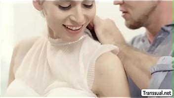 TGirl Korra Mira Al Tipo Chupa Su Shecock XVIDEOS