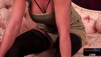 CFNM Domme Animando A Sumiso Mientras Se Masturba La Polla XVIDEOS
