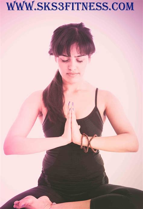 Namaste Namaskar Mudra - Meaning, How to do, 6 Benefits