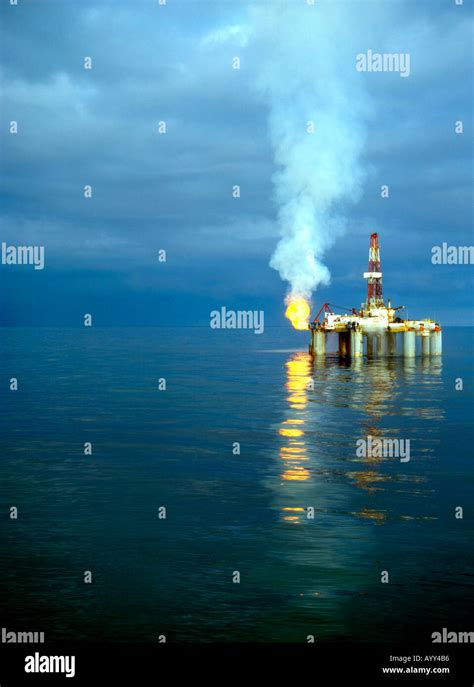 North Sea Oil Rig Hi Res Stock Photography And Images Alamy