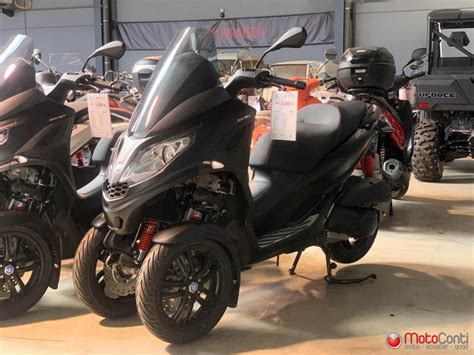 MotoConti Scooter Piaggio MP3 300 HPE Sport 2025