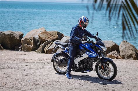 รวว New BAJAJ PULSAR NS200 5 คำตอบ NAKED BIKE สายด