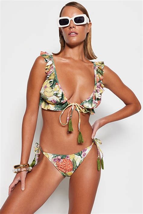 Trendyol Collection Bikini Set Multicolor Floral Trendyol