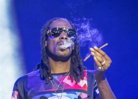 Snoop Doggs Net Worth and Inspiring Story
