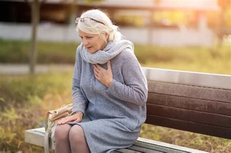 Kołatanie serca palpitacje Centrum Medyczne Medicover