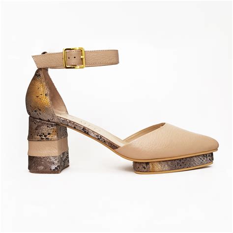 Shuzzos Pumps Pumps Astrid Nude Piton