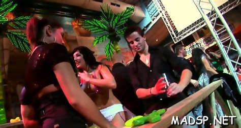 Messy Lesbos Fuck Each Other