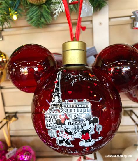 Holiday Merchandise is Showing Up in Epcot! | the disney food blog