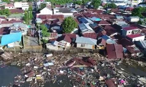 Puluhan Rumah Dan Jembatan Hanyut Akibat Abrasi Di Pantai Amurang Minsel