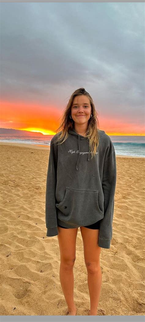 Sunset Babe R SummertimeGirls