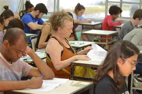 Prova de Literatura do Vestibular tem questão anulada UFRGS