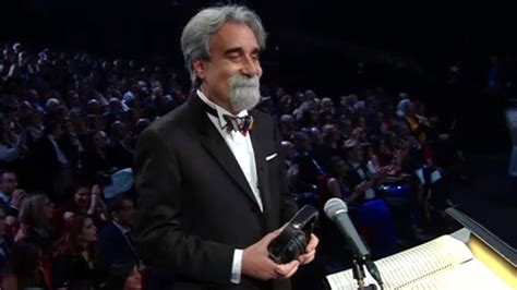 Beppe Vessicchio Amareggiato La Rai Non Mi Paga I Diritti