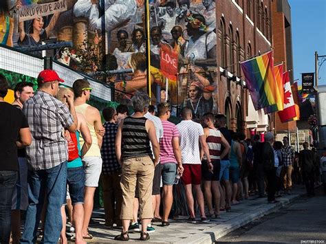 The Struggles Of Dating As A Gay Or Bi 20 Something