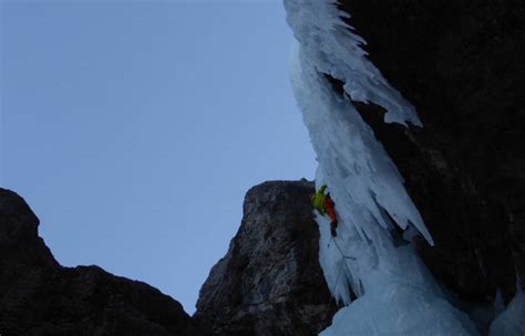 Eisklettern Rund Um Gr Den Mit Erfahrenem Bergf Hrer Aus S Dtirol