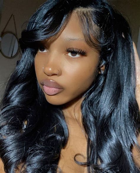 𝐒𝐓𝐔𝐍𝐍𝐀𝐆𝐑𝐋ᥫ᭡ Aesthetic Hair Beautiful Wigs Hair Styles