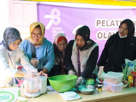 Peserta Ikuti Pelatihan Diversifikasi Olahan Pangan Hasil Ternak