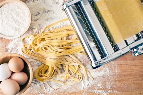 Das Perfekte Mehl F R Pasta Mehlsorte Zubereitung Foodwissen De