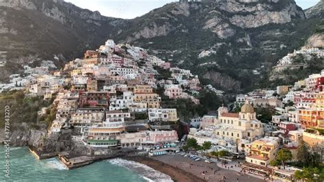 Positano Meta Turistica Della Costiera Amalfitana Italia Vista Aerea