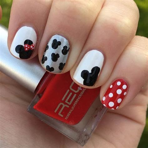 Super Cute Disney Nail Art Designs Stayglam