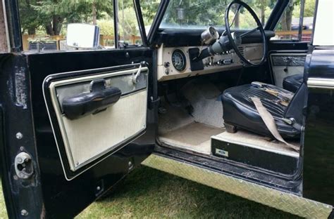 1971 Early Ford Bronco with Original BLACK paint, White interior, Great ...