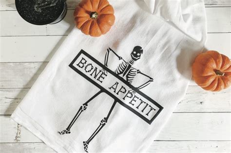 Diy Bone Appetit Halloween Kitchen Towels Giggles Galore