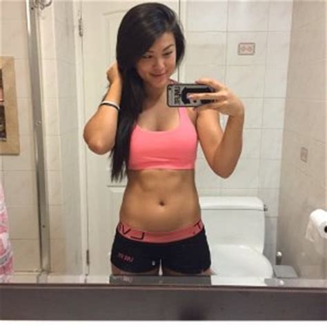 Sports Bra Selfie Porn Pic