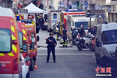 法国警方逮捕10名涉2015年巴黎恐袭案疑犯 疑犯 巴黎 库里巴里 新浪新闻