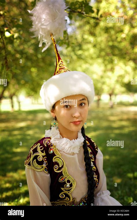 Uzbekh Hi Res Stock Photography And Images Alamy