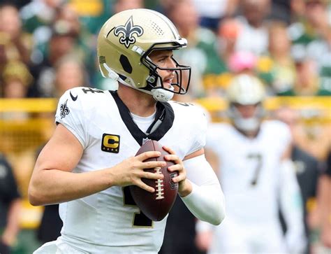 Saints Qb Derek Carr Week To Week With Shoulder Injury Coach Dennis