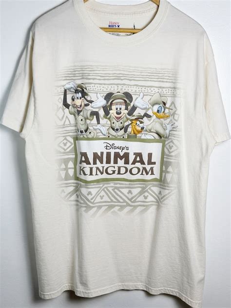 Vintage Disney Parks Shirt Gem