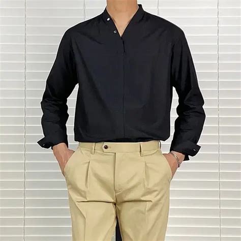mens  neck  collar loose fitting shirt  snap buttons