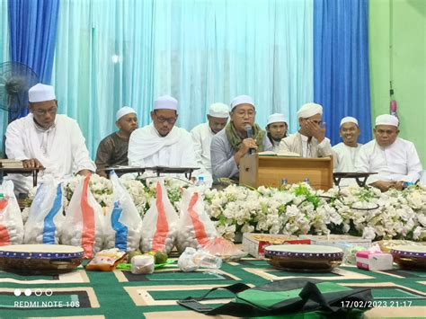 Peringatan Isra Miraj Dan Haul Guru Sekumpul Di Majelis An Nuriah Di