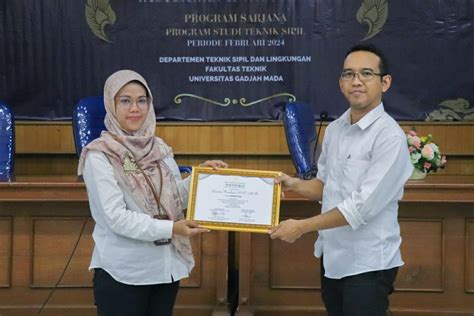 Pelepasan Wisuda Program Sarjana Periode II TA 2023 2024 Departemen