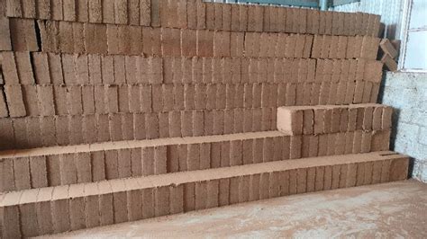 Square Coco Coir Pith Blocks Form Solid Block Size 30x30x12cm At