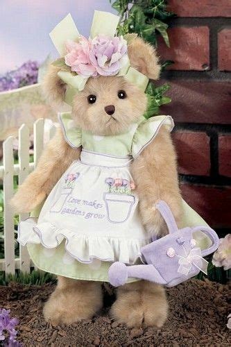 Pin By Laura Cavallari On Saved Pins Teddy Bear Wallpaper Teddy Bear