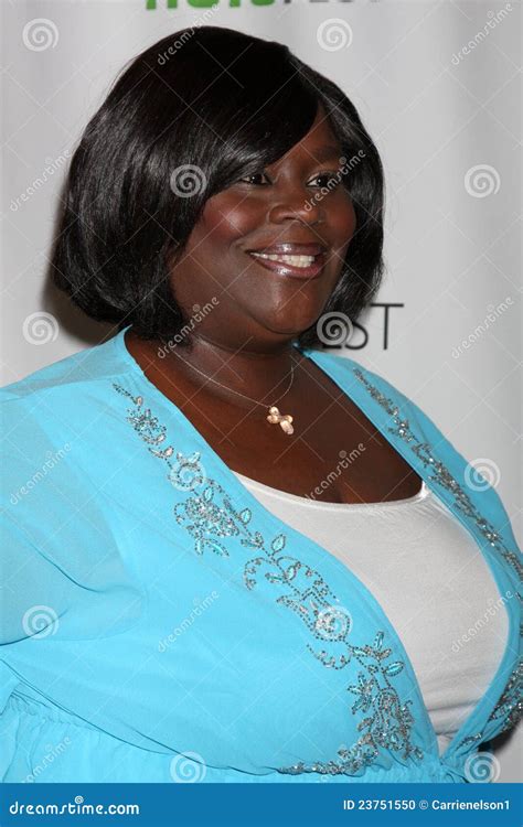 Retta editorial image. Image of arrives, parks, paleyfest - 23751550