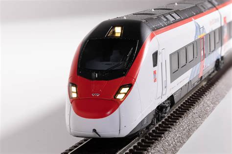 RABe 501 Giruno Von Piko Modellbahn Schweiz