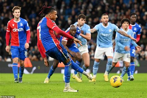 Man City 2-2 Crystal Palace: Michael Olise scores injury time penalty ...